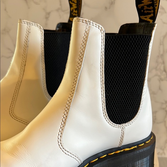 Sz 8 - Good Condition - Dr. Martens White Chelsea Boots - Picture 14 of 14